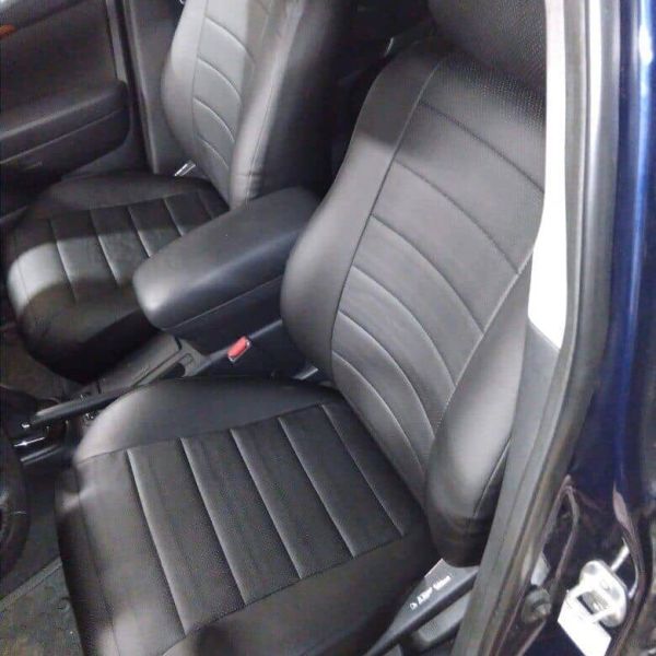 Чехлы Автопилот на Toyota Avensis седан 2003-2009 г.в.